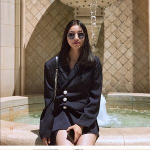 Seen_H independent brand Suit